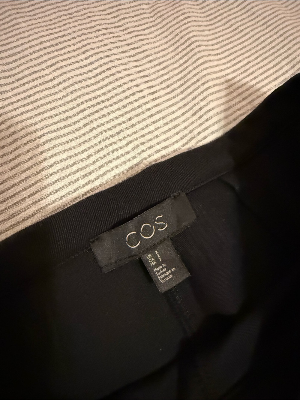 COS Asymmetric Organic Cotton A-line Skirt - Picture 2 of 12